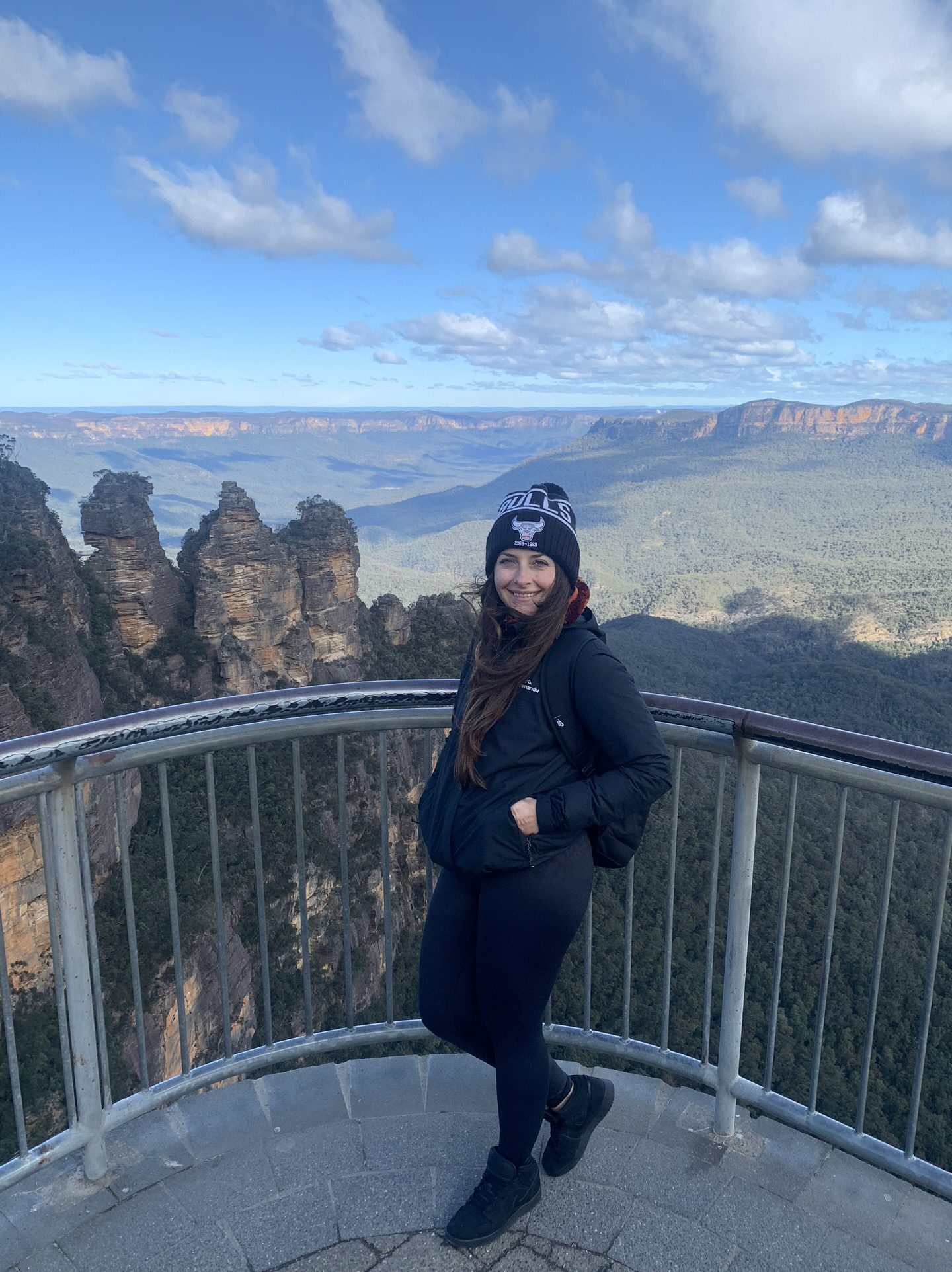 The Ultimate Guide to Solo Travel: Explore Smartly & Safely